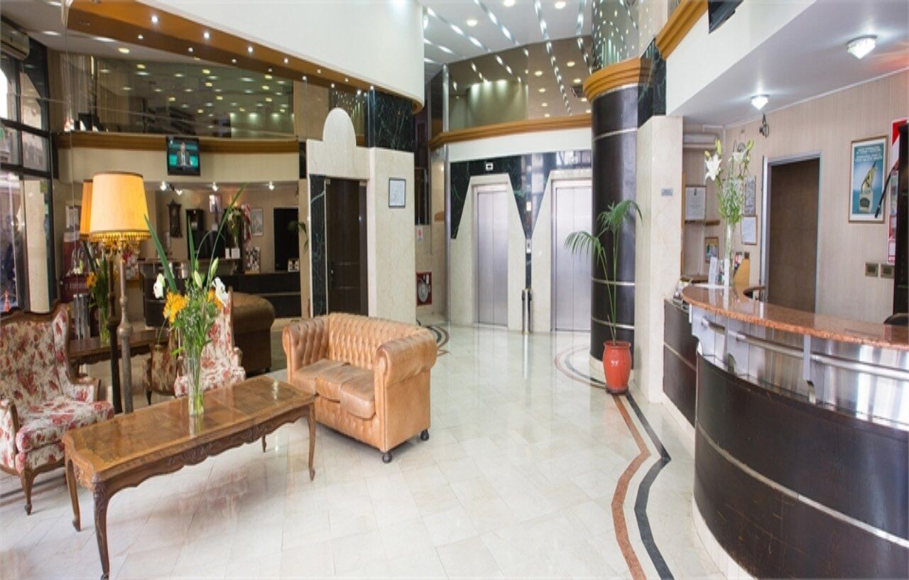 Hr Plaza Luxor